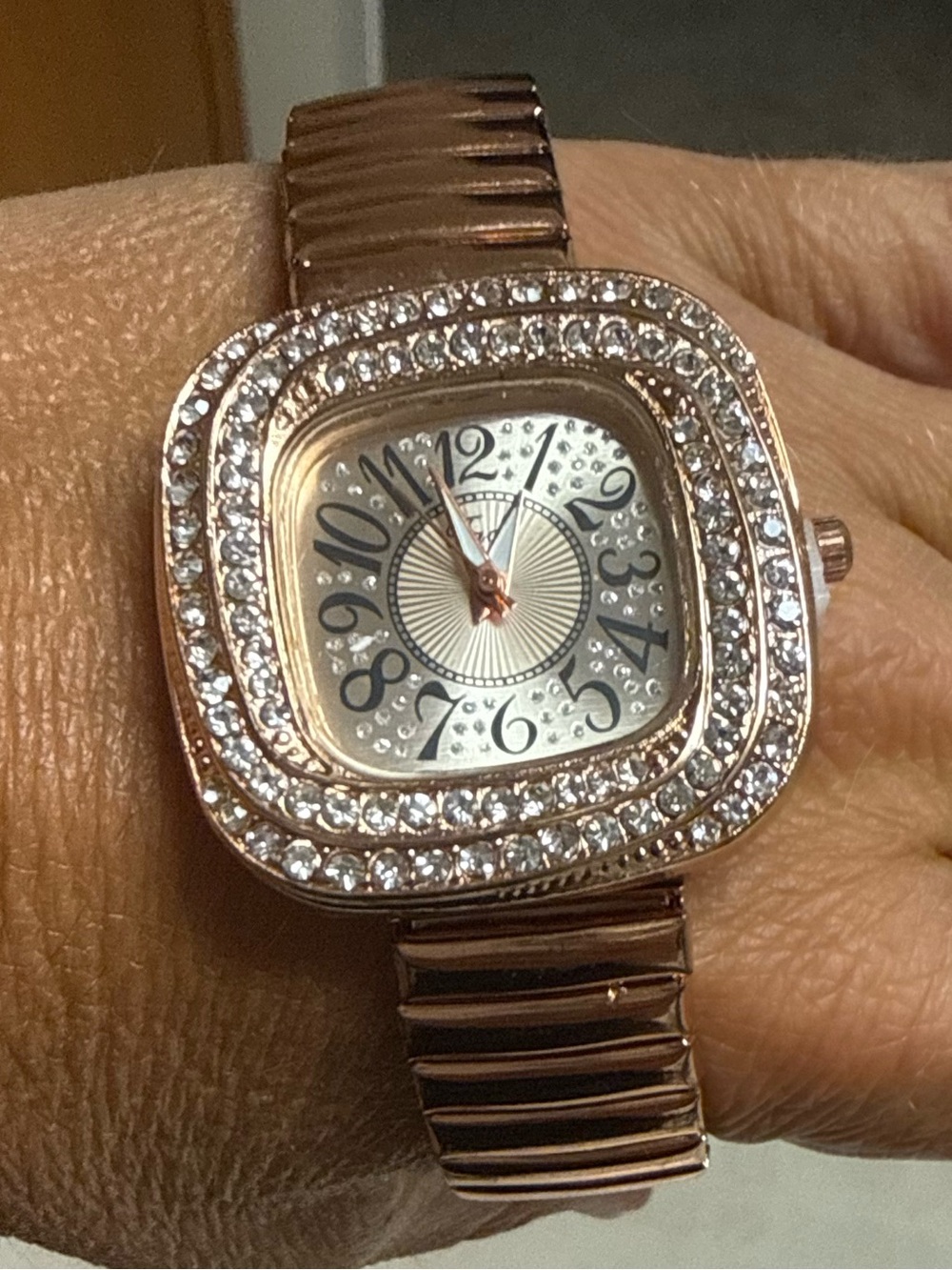 Rose Gold Rhinestone Women's Watch - Picture 3 of 3